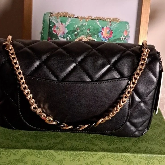 NWT Badgley Mischka Shoulder Diamond Quilted Bag Black Vegan Leather - Picture 3 of 5